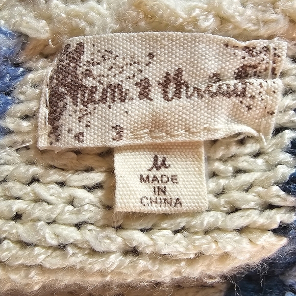 HEM & THREAD Women's Soft Oversized Cream Striped Pullover Knit Sweater - Picture 9 of 13